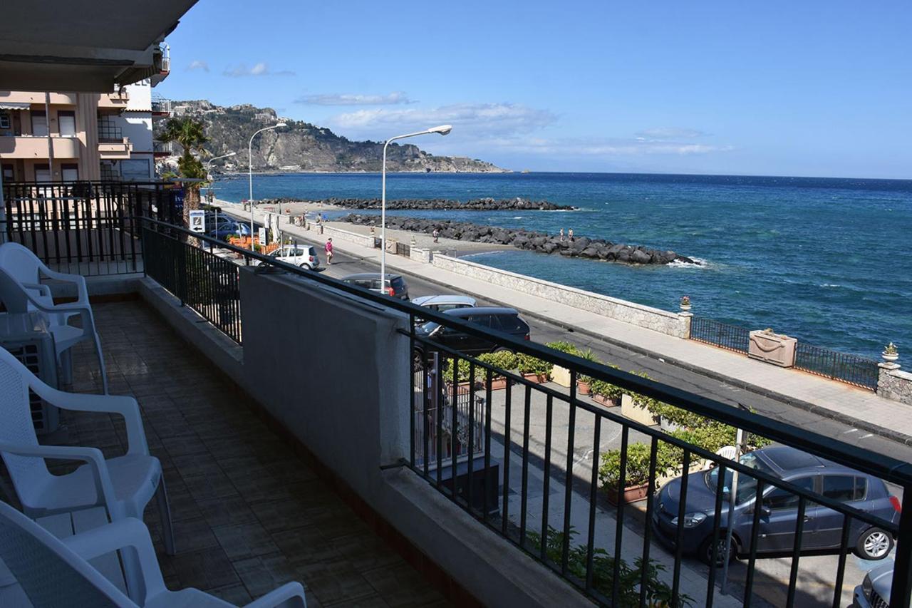 Baia Otello Giardini Naxos Exterior foto